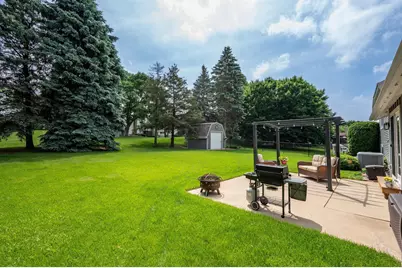 7896 Berkshire Lane N, Maple Grove, MN 55311 - Photo 31