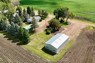 23227 Sundberg Ave, Brewster, MN 56119 - Photo 5