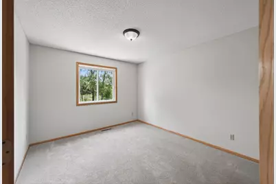 7043 48th Street N, Oakdale, MN 55128 - Photo 15