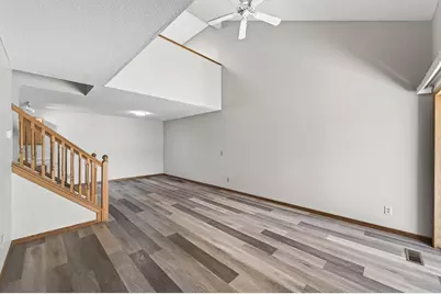 7043 48th Street N, Oakdale, MN 55128 - Photo 5