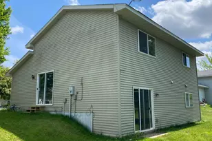 309 13th Ave NE, Buffalo, MN 55313 - Photo 3