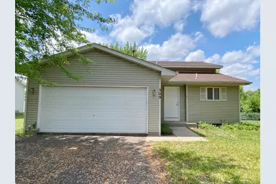 309 13th Avenue NE, Buffalo, MN 55313 - Photo 1