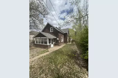 981 Burr Street, Saint Paul, MN 55130 - Photo 3