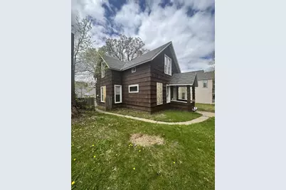 981 Burr Street, Saint Paul, MN 55130 - Photo 1