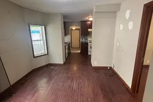 466 Edmund Ave, Saint Paul, MN 55103 - Photo 9