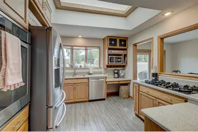 13491 Fairlawn Court, Apple Valley, MN 55124 - Photo 7