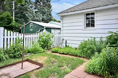 368 W Sarnia Street, Winona, MN 55987 - Photo 19