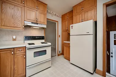 368 W Sarnia Street, Winona, MN 55987 - Photo 7