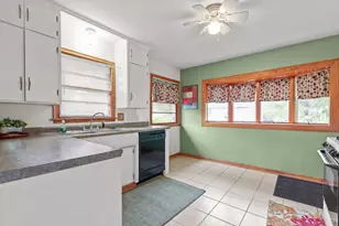 752 Orange Ave E, Saint Paul, MN 55106 - Photo 15
