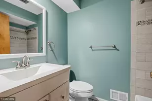 10157 Irwin Rd, Bloomington, MN 55437 - Photo 17