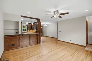 10157 Irwin Rd, Bloomington, MN 55437 - Photo 13