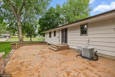 10157 Irwin Road, Bloomington, MN 55437 - Photo 5