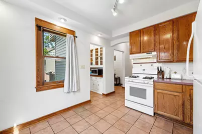 1037 Burr Street, Saint Paul, MN 55130 - Photo 9