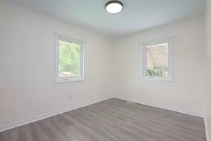 144 Sidney St W, Saint Paul, MN 55107 - Photo 9