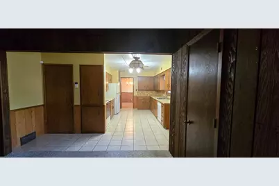 1713 S Shore Drive, Albert Lea, MN 56007 - Photo 11