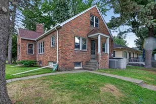1262 Edgcumbe Rd, Saint Paul, MN 55105 - Photo 17