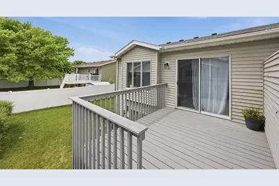 611 36th Avenue S, Moorhead, MN 56560 - Photo 25