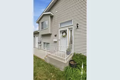 611 36th Avenue S, Moorhead, MN 56560 - Photo 3