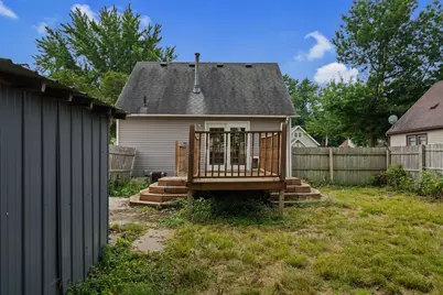 1304 10th Avenue NW, Austin, MN 55912 - Photo 5