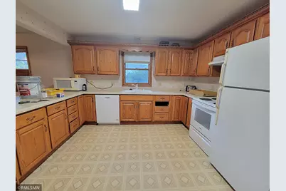 516 N 8th Street, River Falls, WI 54022 - Photo 9