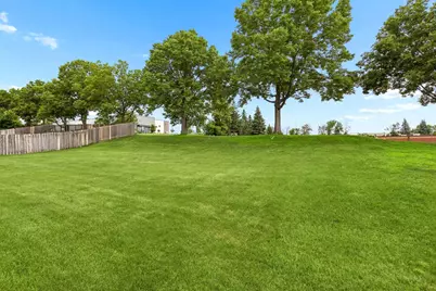 11120 72nd Avenue N, Maple Grove, MN 55369 - Photo 27