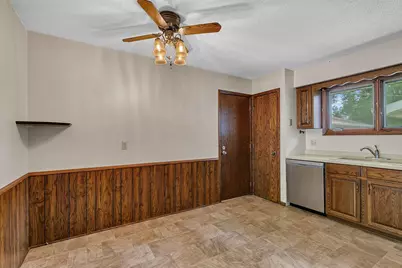 826 21st Avenue N, Saint Cloud, MN 56303 - Photo 23