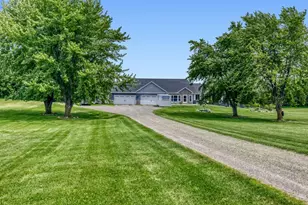 10620 Cain Rd, Corcoran, MN 55374 - Photo 3