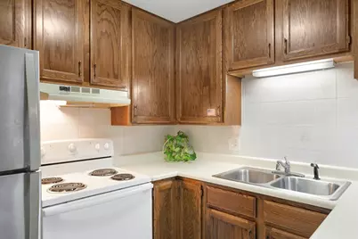742 County Road F W #B, Shoreview, MN 55126 - Photo 7