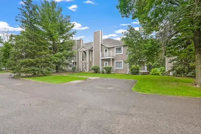 742 County Road F W #B, Shoreview, MN 55126 - Photo 19