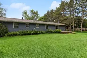 661 S Hill Dr, New Richmond, WI 54017 - Photo 7