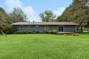 661 S Hill Dr, New Richmond, WI 54017 - Photo 5