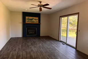 661 S Hill Dr, New Richmond, WI 54017 - Photo 5