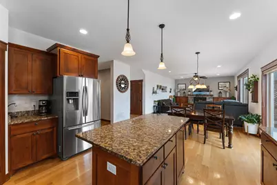 25188 Firefly Avenue, Wyoming, MN 55092 - Photo 23