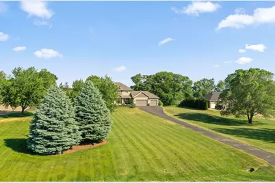 25188 Firefly Avenue, Wyoming, MN 55092 - Photo 5