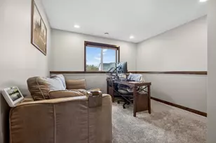 25695 Euclid Ave, Wyoming, MN 55092 - Photo 37
