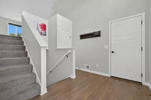 25695 Euclid Ave, Wyoming, MN 55092 - Photo 3