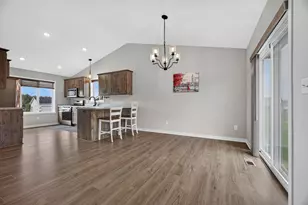 25695 Euclid Ave, Wyoming, MN 55092 - Photo 11