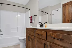 25695 Euclid Ave, Wyoming, MN 55092 - Photo 27