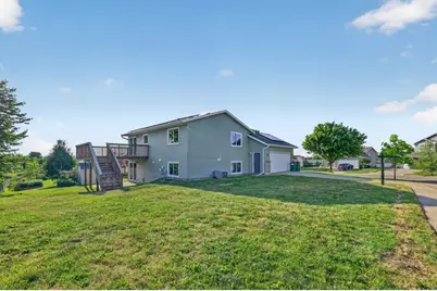 5852 Excalibur Court NW, Rochester, MN 55901 - Photo 3