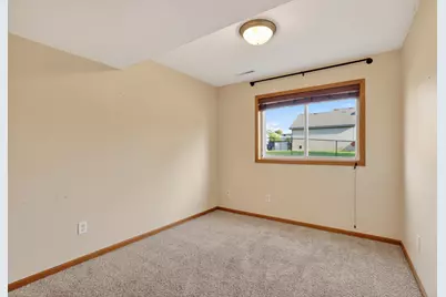 5852 Excalibur Court NW, Rochester, MN 55901 - Photo 35