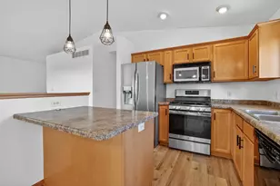 5852 Excalibur Ct NW, Rochester, MN 55901 - Photo 7