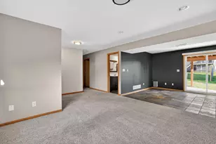 5852 Excalibur Ct NW, Rochester, MN 55901 - Photo 27