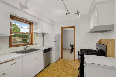 1975 Fremont Avenue E, Saint Paul, MN 55119 - Photo 11
