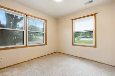 111 King Street E, Saint Paul, MN 55107 - Photo 15