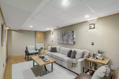2417 Bourne Avenue, Saint Paul, MN 55108 - Photo 23
