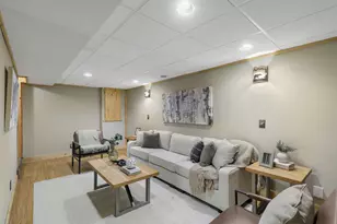2417 Bourne Ave, Saint Paul, MN 55108 - Photo 23