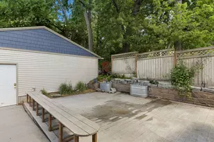 2417 Bourne Ave, Saint Paul, MN 55108 - Photo 35