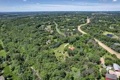 185 Pioneer Trail, Chanhassen, MN 55317 - Photo 5