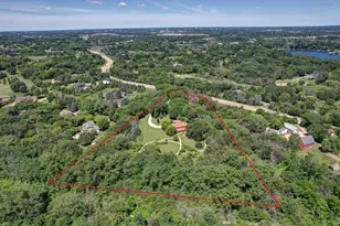 185 Pioneer Trail, Chanhassen, MN 55317 - Photo 3