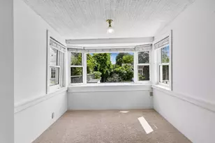 1736 Hillcrest Ave, Saint Paul, MN 55116 - Photo 17